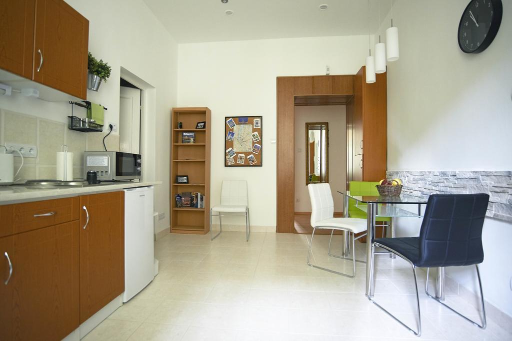 Louisa Apartment Budapest Værelse billede